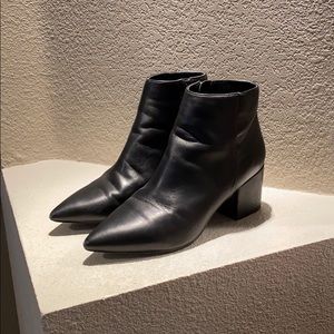 Steve Madden Leather Boots